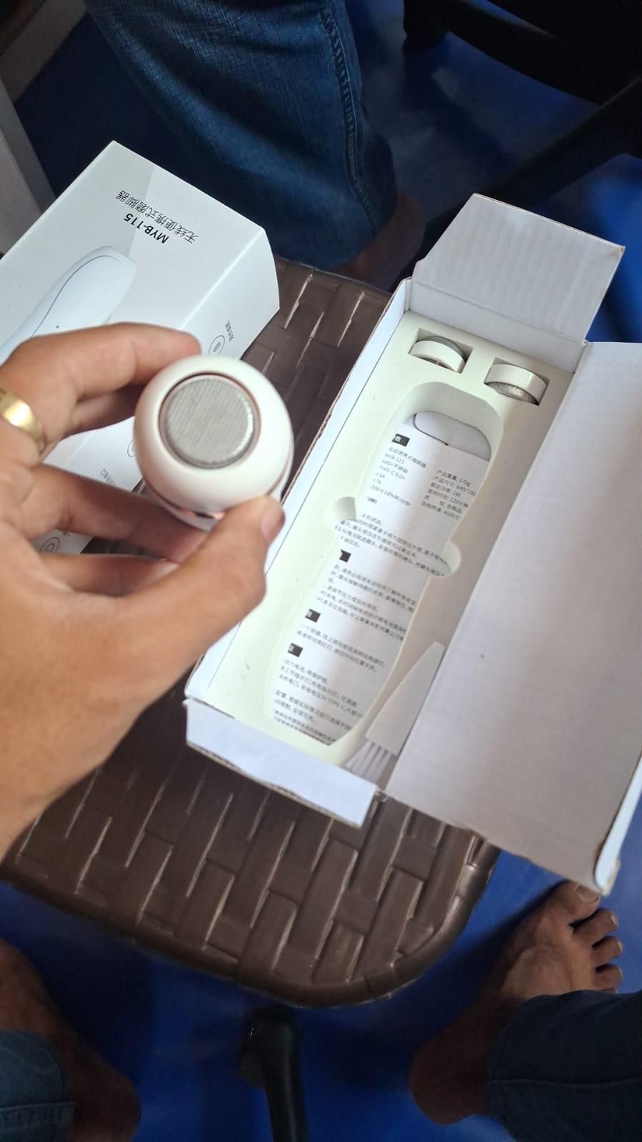 इलेक्ट्रिक फुट स्क्रबर