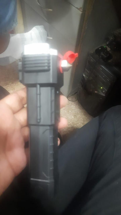 पोर्टेबल रिचार्जेबल टॉर्च एलईडी फ्लैशलाइट